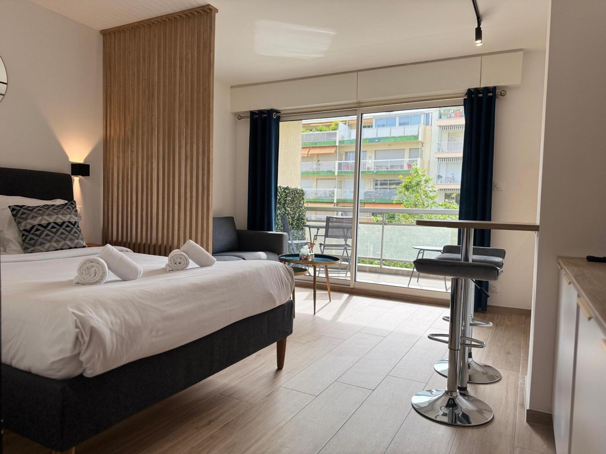 Cosy Appartement, Centre-Ville Cannes, Terrasse, Clim Dış mekan fotoğraf